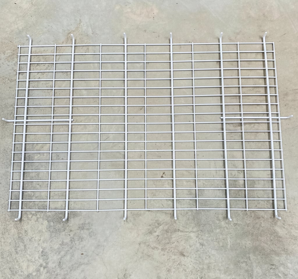 โครงสร้างและวัสดุของตะแกรง Sale สินค้า ฐานรองสินค้า